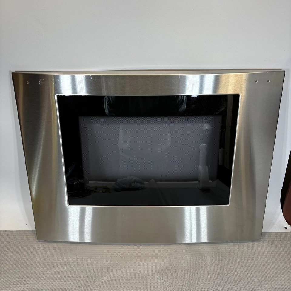 Thermador Range Oven Door Stainless With Black Window No Dents. - Image 1 of 3