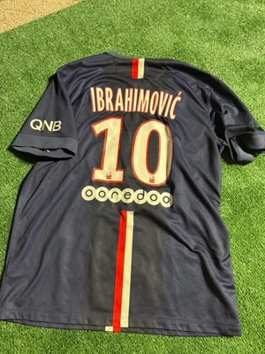 Zlatan Ibrahimovic #10 PSG Paris Saint-Germain Home Jersey 2014-15 (Size L) - Image 1 of 3