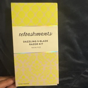 Refreshments Dazzling 5-Klingen Rasierer Kit Neon Fizz Neu im Karton - Bild 1 von 4