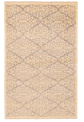 4'0" x 6'0" Hand Knotted Area Rug Traditional Oriental Wool Carpet - Image 1 of 4