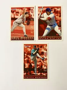 1995 Topps Bazooka Insert Card Lotto (x3) Maddux, Randy Johnson, Canseco HOF - Foto 1 di 1
