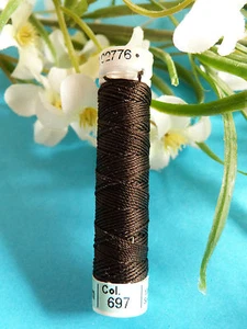 25B/ Beautiful Spool Of Pure Silk Thread Gutermann Dark Brown No. 697 - Picture 1 of 1