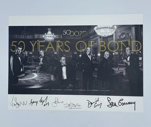 50 Jahre Bond 007 James Bond 6 Schauspieler signiert A3 Druck Poster - Bild 1 von 4