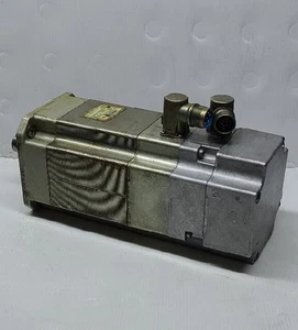 Siemens 1FK6063-6AF71-1AB0 Synchronous Motor - Picture 1 of 3