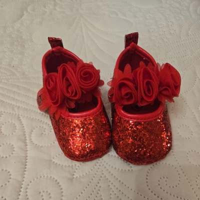 🌹MYGGPP Baby RED GLITTER Sparkly Baby Shoes Roses Hook & Loop Sz 1,  0-6 months - Image 1 of 4