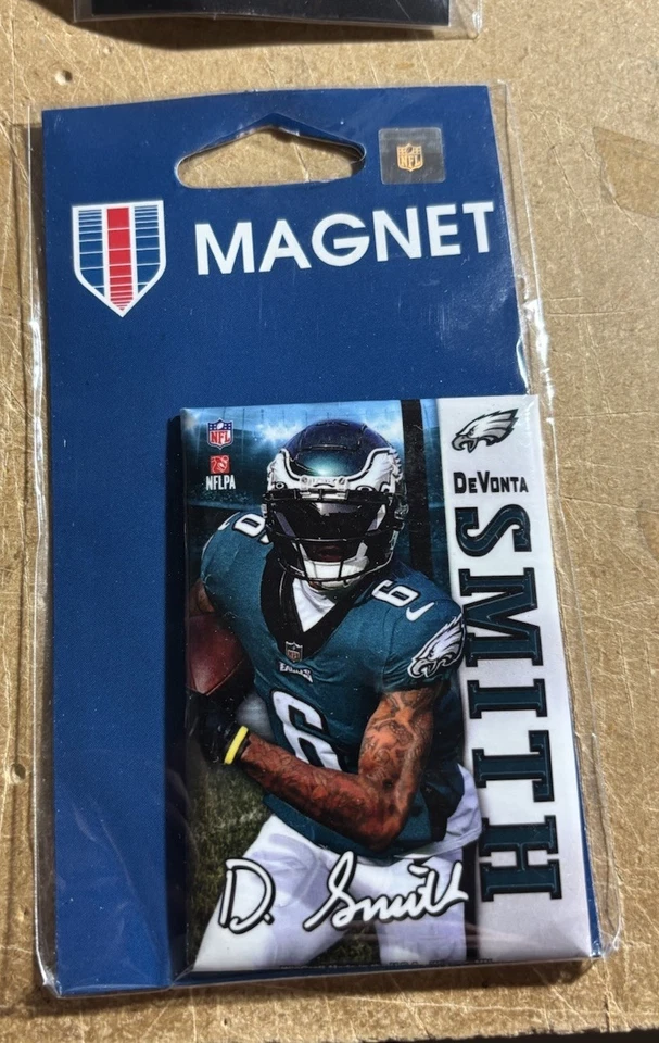 DeVonta Smith Philadelphia Eagles Magnet New NFL - Image 1 of 1