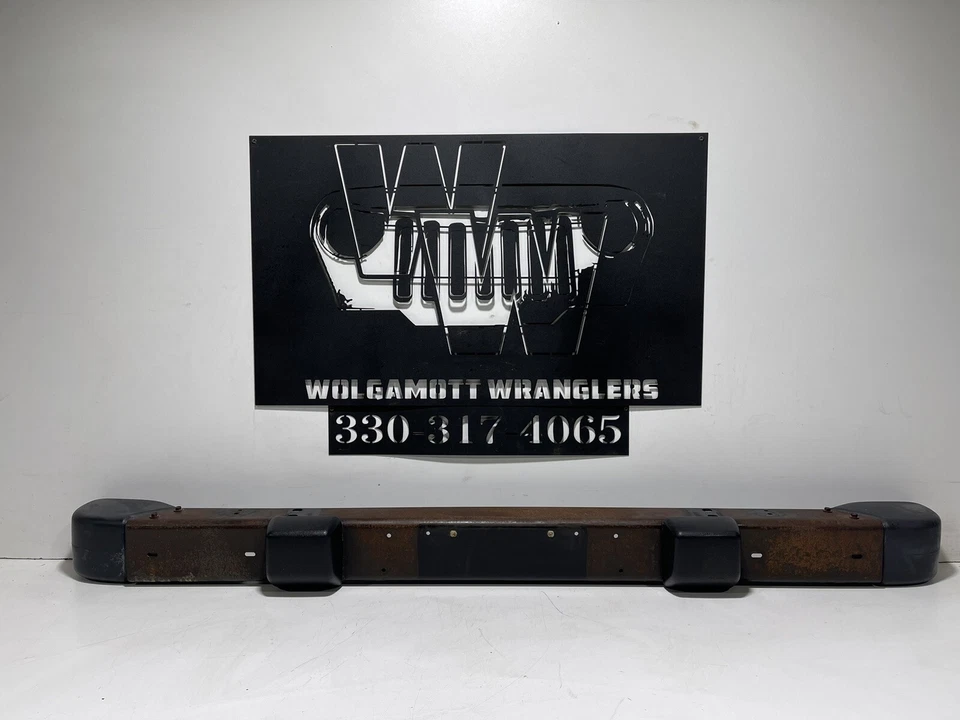 Parachoques delantero Jeep Wrangler TJ 1997-2006 OEM de fábrica con tapas PATINA CC Foto 1 de 4