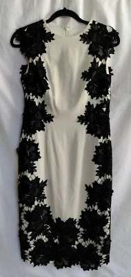 Vestido Vaina Lela Rose Talla 4 Acebo Codo Marfil Blanco Negro Floral Encaje $1495 Foto 1 de 4
