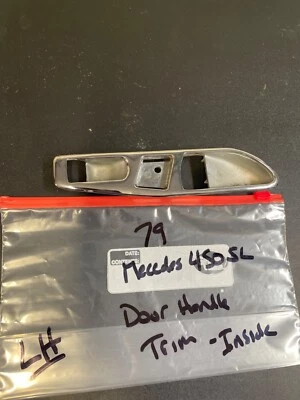 🔥 72-89 Mercedes R107 - 380SL 560SL - Bisel manija puerta interior izquierda - OEM Foto 1 de 4