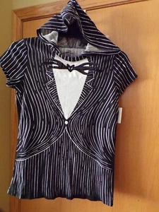 NIGHTMARE Junior Tee~JACK SKELLINGTON~Hooded Cosplay~JUNIOR SIZES~NEW w/tags - Picture 1 of 2
