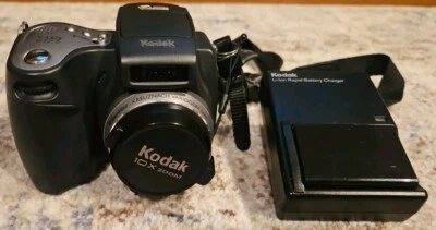 Kodak EasyShare DX6490 4.0MP Digital Camera W/ 2 Batteries & Charger  - Image 1 of 4