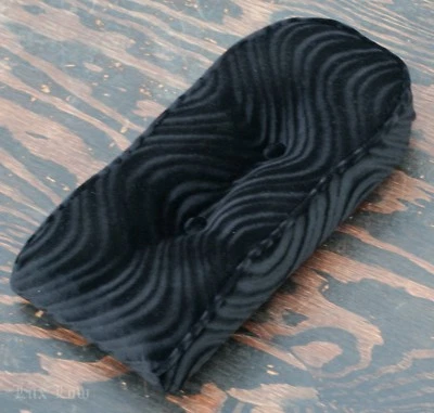 Almohadilla de terciopelo negro Sissy Bar Lowrider Schwinn bicicleta Stingray bicicleta banana asiento Foto 1 de 4