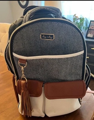 Mochila para fraldas Itzy Ritzy café e creme Boss - Imagem 1 de 4