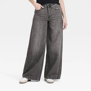 Women's Mid-Rise Super Wide Leg Jeans - Universal Thread Black Wash 4 - Picture 1 of 3