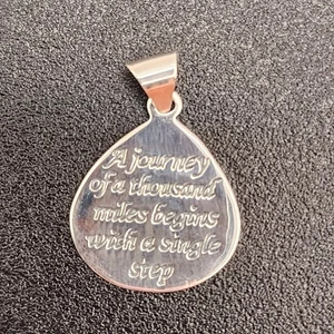 925 NEW Sterling Silver Pendant "A Journey Of A Thousand Miles Begins With A... - Picture 1 of 6