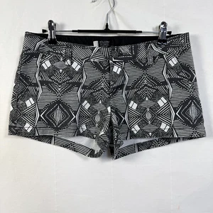 VTG Volcom Shorts Junior Sz 5 Black/White Geometric Low Rise Stretch Y2K Preppy - Picture 1 of 9