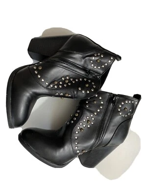 Mossimo Mujer Cuero Negro Cremallera Lateral Botines Metálicos Dijes Talla 7.5 EE. UU. Foto 1 de 4