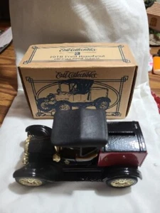#H222 SOVEREIGN BANK DIECAST BANK 1918 FORD RUNABOUT 1/25 SCALE DIE-CAST - Picture 1 of 5