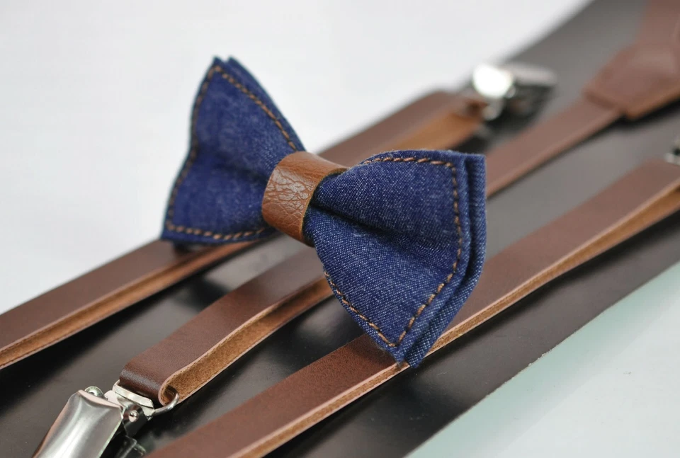 Pajarita de cuero sintético marrón denim azul marino para niños + tirantes de cuero marrón Foto 1 de 4