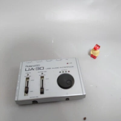 Roland ED UA-30 USB Audio Interface free shipping - Image 1 of 4