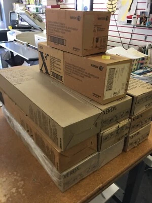 Lote de 9 Contenedores de Residuos Tinta de Secado Xerox Docucolor 12 Nuevos Genuinos Foto 1 de 3