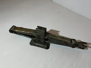 NISSAN/ DATSUN 240Z 260Z 280Z 280ZX OEM SCISSOR JACK - Picture 1 of 3