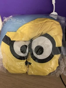 Minions Travel pillow - Picture 1 of 2