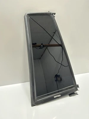 07-12 Mercedes X164 GL450 GL550 Rear Right Window Glass OEM - Image 1 of 4