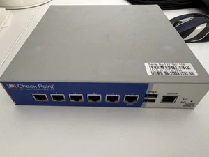 Check Point T-110 IDS Security Appliance with PSU - Afbeelding 1 van 2