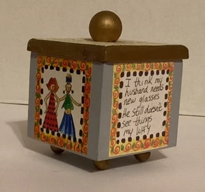 Pequeña baratija de madera joyero caja del tesoro 3 1/4 X 4 1/2 colorido con tapa - Imagen 1 de 8