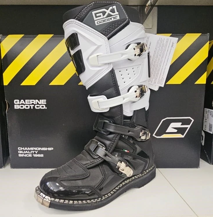 Stivale motocross Gaerne GX 1 Colore Bianco nero N 45 - Immagine 1 di 1