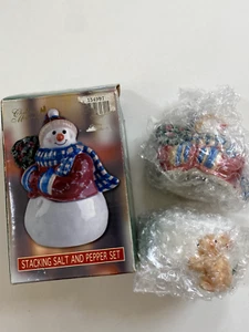 Susan Winget Figurine Stacking Salt and Pepper Set Shakers 2000 Vintage - Picture 1 of 5
