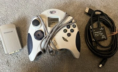 Mad CATZ Dream Pad for SEGA Dreamcast + Dreamcast Vibration Pack & Cable - Image 1 of 3