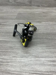 Lew's Mach Pro MP30 Spinning Reel - Picture 1 of 5