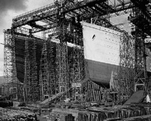 Olympic and Titanic under construction Belfast 1911, 8"x 10" Photo 175 - Picture 1 of 2