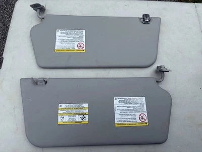 Ford Transit 250 2016-2018 pasajeros lado del conductor parasoles ¡¡como nuevo!!️ Gris Foto 1 de 4