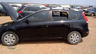 Guantera ELANTRA 2011 361344 Foto 1 de 4