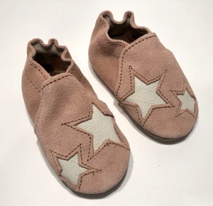 Minnetonka Blush Pink Suede Star Booties Moccasins - Size 2 Infant - Picture 1 of 11