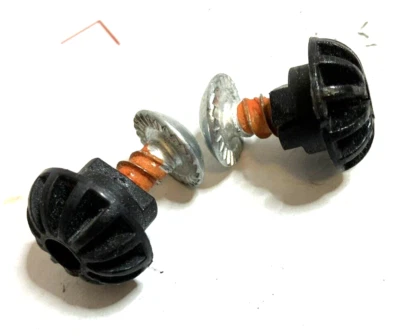 OEM La-Z-Boy Balancín Reclinable Pernos de Metal Tornillos Ojales de Plástico Reposapiés Foto 1 de 4