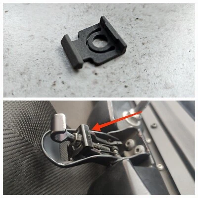 Plymouth Prowler Convertible Latch Clip Replacement JU05083040AA set of 2 - Image 1 of 4