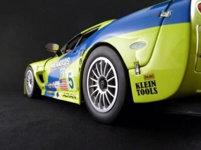 Corvette Chevrolet55Chevy57Race Car1963StingRay18Hot Rod1:12LARGE SCALE GMP 1970 - Image 1 of 4