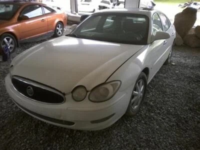 Driver Left Center Pillar Fits 05-09 ALLURE 80749 - Imagem 1 de 4