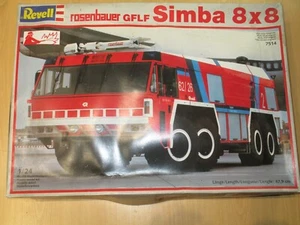 REVELL 1:24 ROSENBAUER GFLF SIMBA 8X8 FIR TRUCK - Picture 1 of 4