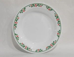❤️ Corelle WINTER HOLLY 15-oz BOWL Flat Rimmed SOUP PLATE Christmas Holiday - Picture 1 of 4