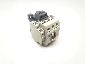 Carlo Gavazzi CGC-32A(D) Schütz 24 VAC Spule - Bild 1 von 8