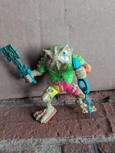 1990 TMNT Teenage Mutant Ninja Turtles Napolean Bonafrog Figure w/ Weapons - Picture 1 of 2