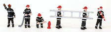 EMERGENCY FIRE FIGHTERS in ACTION w/LADDER & TOOLS -  HO Scale Figures - NEW OOP