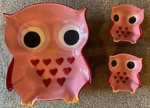 Mesa Red/Pink Owl with Hearts Large Bowl with Two Small Bowls - Picture 1 of 6