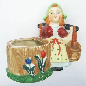 Bonito soporte para palillo de dientes con cubos de pozo de agua vintage de Japón ocupado de 4" - Imagen 1 de 3