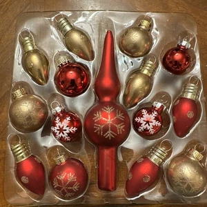 15 Miniatur Glas Ornamente und Endstücke Baumspitze Rot Gold Glas - Bild 1 von 9